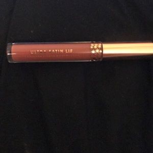 Colourpop ultra satin lip in dreamy